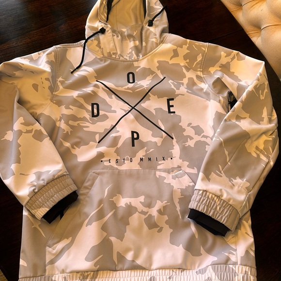 DOPE Gray Camo Ski & Snowboard Jacket - Picture 2 of 2